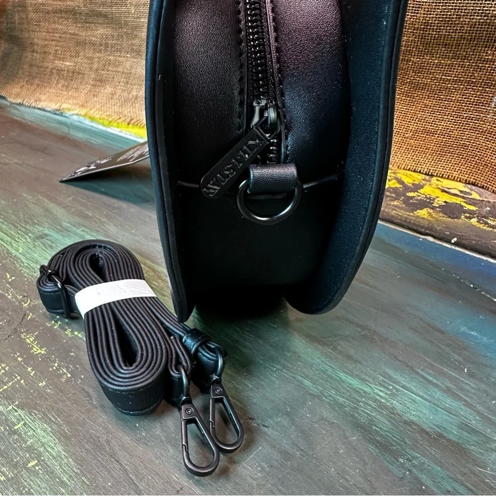 Killstar kreeptures punk goth witchy Maneki-Neko cat crossbody handbag NWT - Picture 6 of 9